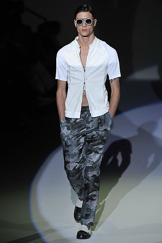 Emporio Armani / - 2011